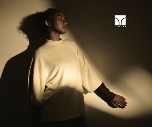 極上の温もりを纏う: LOFT コレクションのご紹介