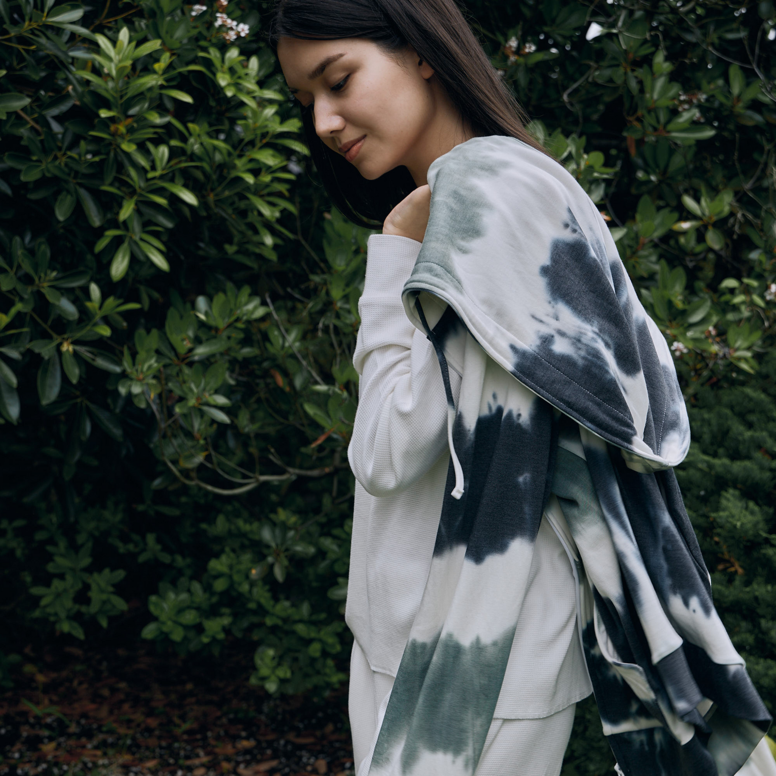 Loft ユニセックス パーカー_99520_fw24 | Tani | とろけるような着